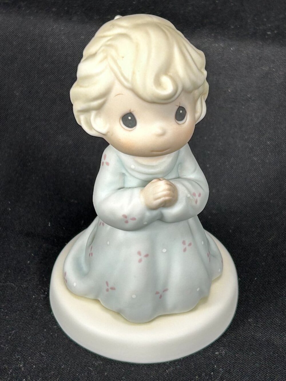 Precious Moments Take It to The Lord in Prayer  figurine